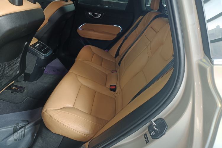 Used Volvo XC60 2018 T5 4x4 Zhiyi Edition Left Rear Seat