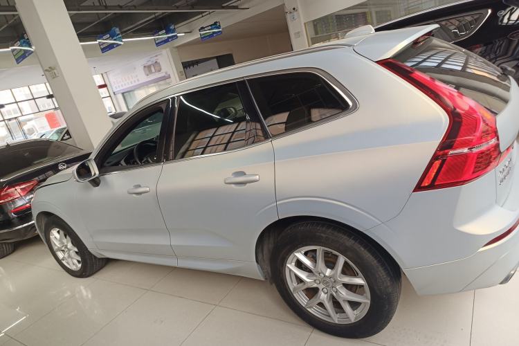 Used Volvo XC60 2018 T5 4x4 Zhiyi Edition Left Side
