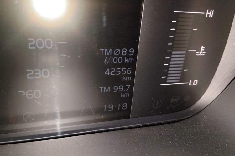 Used Volvo XC60 2018 T5 4x4 Zhiyi Edition Odometer Close Up