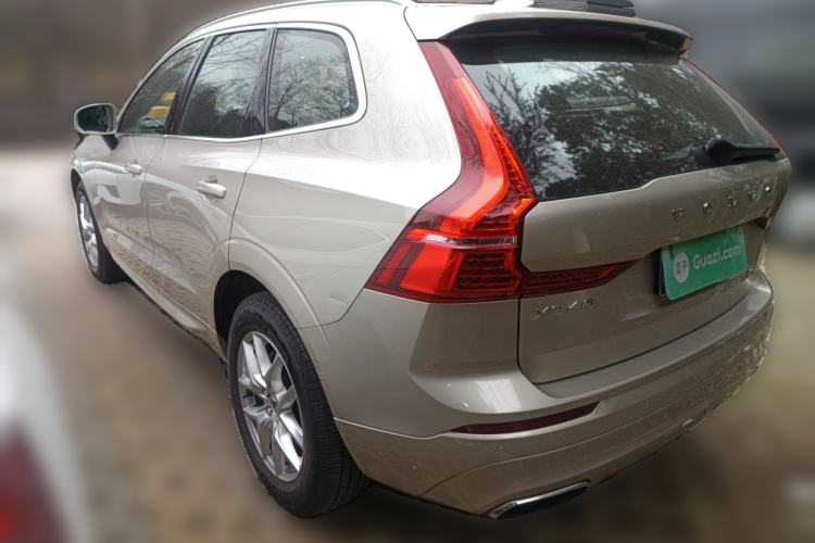Used Volvo XC60 2018 T5 4x4 Zhiyi Edition Rear Left 45 Deg