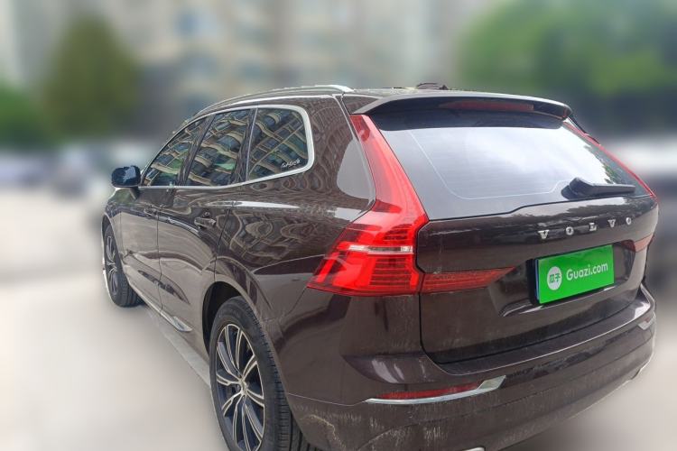 Used Volvo XC60 2018 T5 4x4 Zhiya Luxury Edition Rear Left 45 Deg