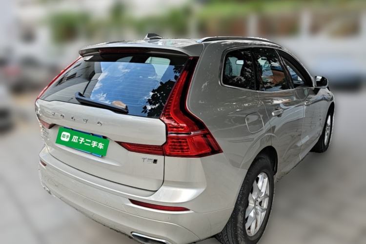 Used Volvo XC60 2018 T5 4x4 Zhiyi Edition Rear Right 45 Deg