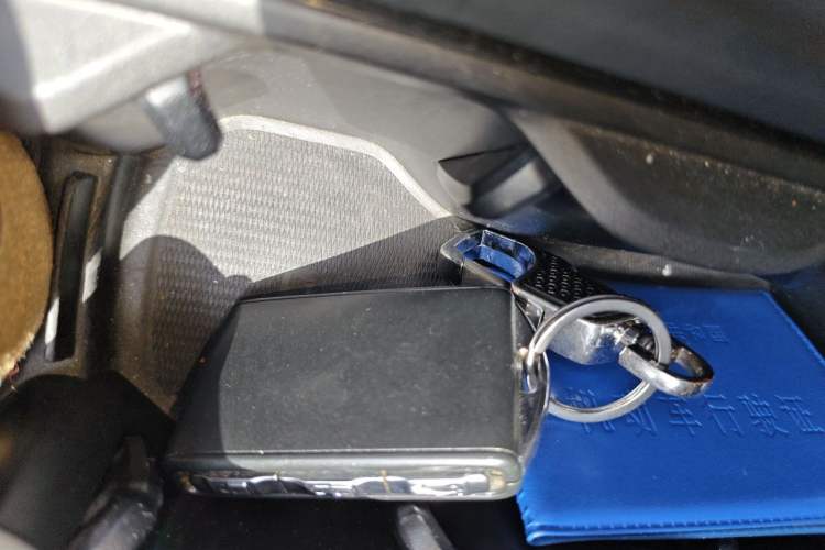 Used Volvo XC60 2018 T5 4x4 Zhiyi Edition Vehicle Key