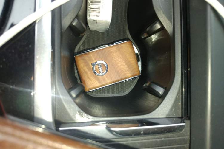 Used Volvo XC60 2018 T5 4x4 Zhiyi Edition Vehicle Key