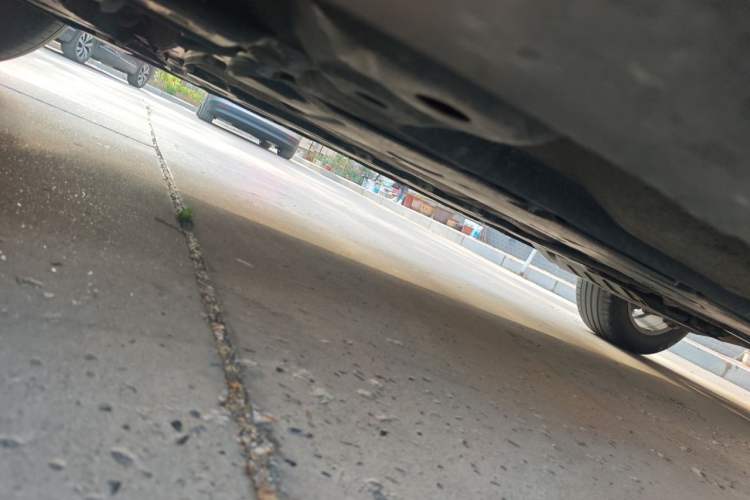 Used Volvo XC60 2018 T5 4x4 Zhiyi Edition Chassis Front Left