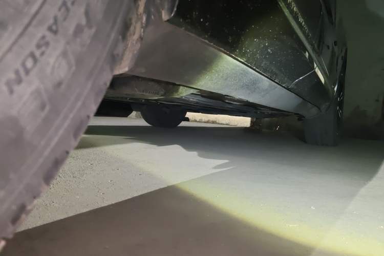 Used Volvo XC60 2018 T5 4x4 Smart Edition Chassis Rear Right