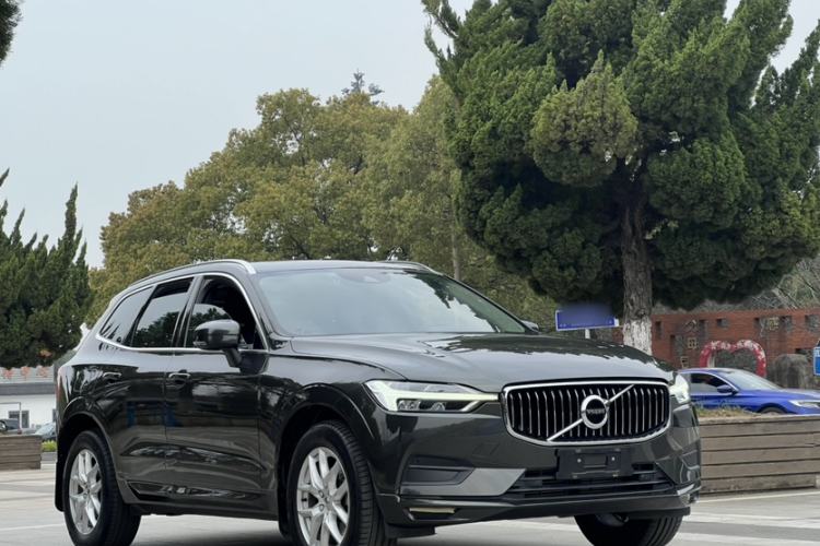 Used Volvo XC60 2018 T4 Zhiyi Edition Exterior 4