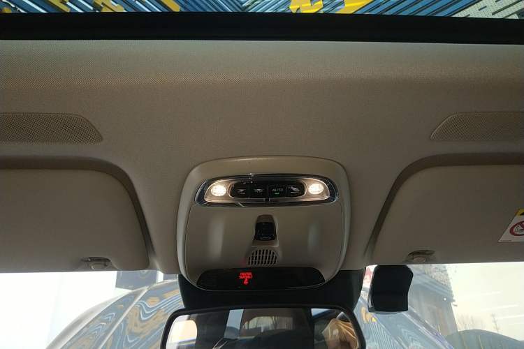 Used Volvo XC60 2018 T5 4x4 Zhiyi Edition Headliner