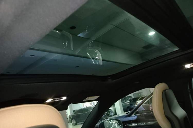 Used Volvo XC60 2018 T5 4x4 Smart Edition Headliner