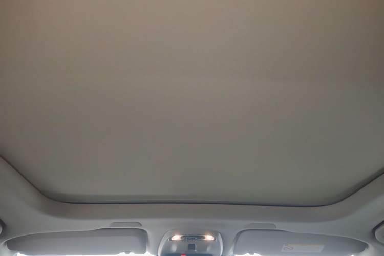 Used Volvo XC60 2018 T5 4x4 Zhiyi Edition Headliner