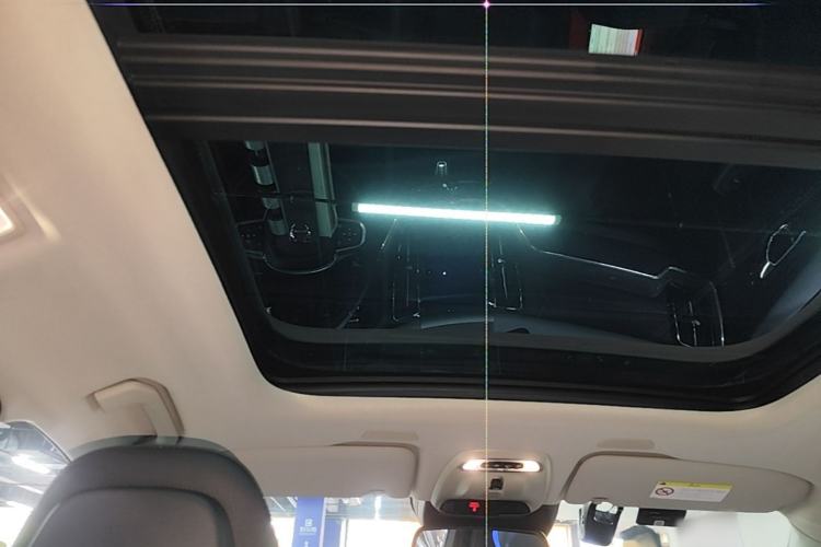 Used Volvo XC60 2018 T5 4x4 Zhiyi Edition Headliner