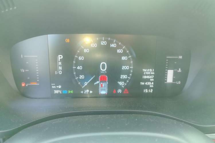 Used Volvo XC60 2018 T5 4x4 Zhiyi Edition Instrument Cluster