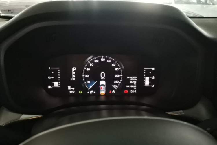 Used Volvo XC60 2018 T5 4x4 Zhiyi Edition Instrument Cluster