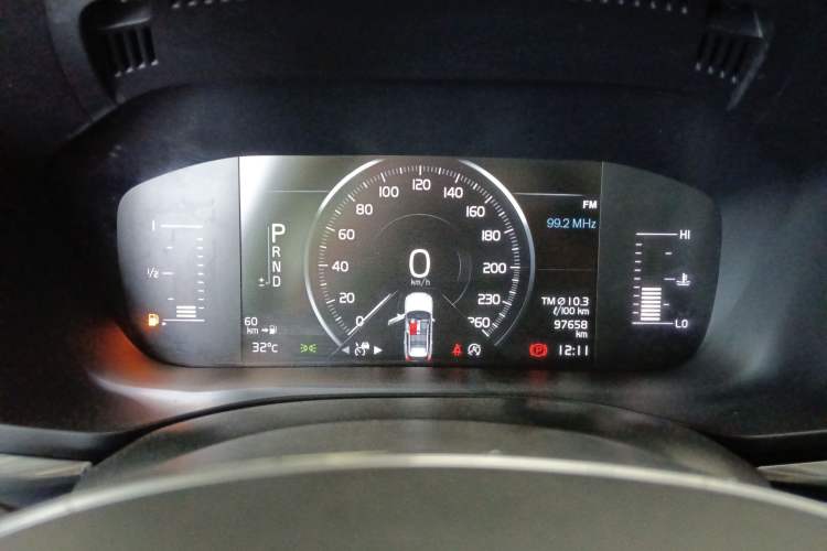 Used Volvo XC60 2018 T5 4x4 Zhiyi Edition Instrument Cluster