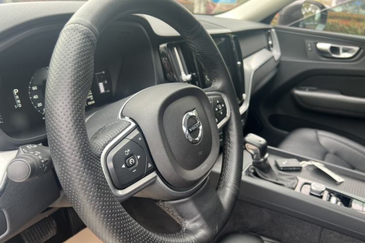 Used Volvo XC60 2018 T4 Zhiyi Edition Interior 3