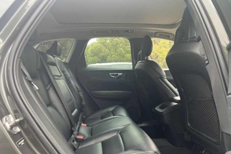 Used Volvo XC60 2018 T4 Zhiyi Edition Interior 6