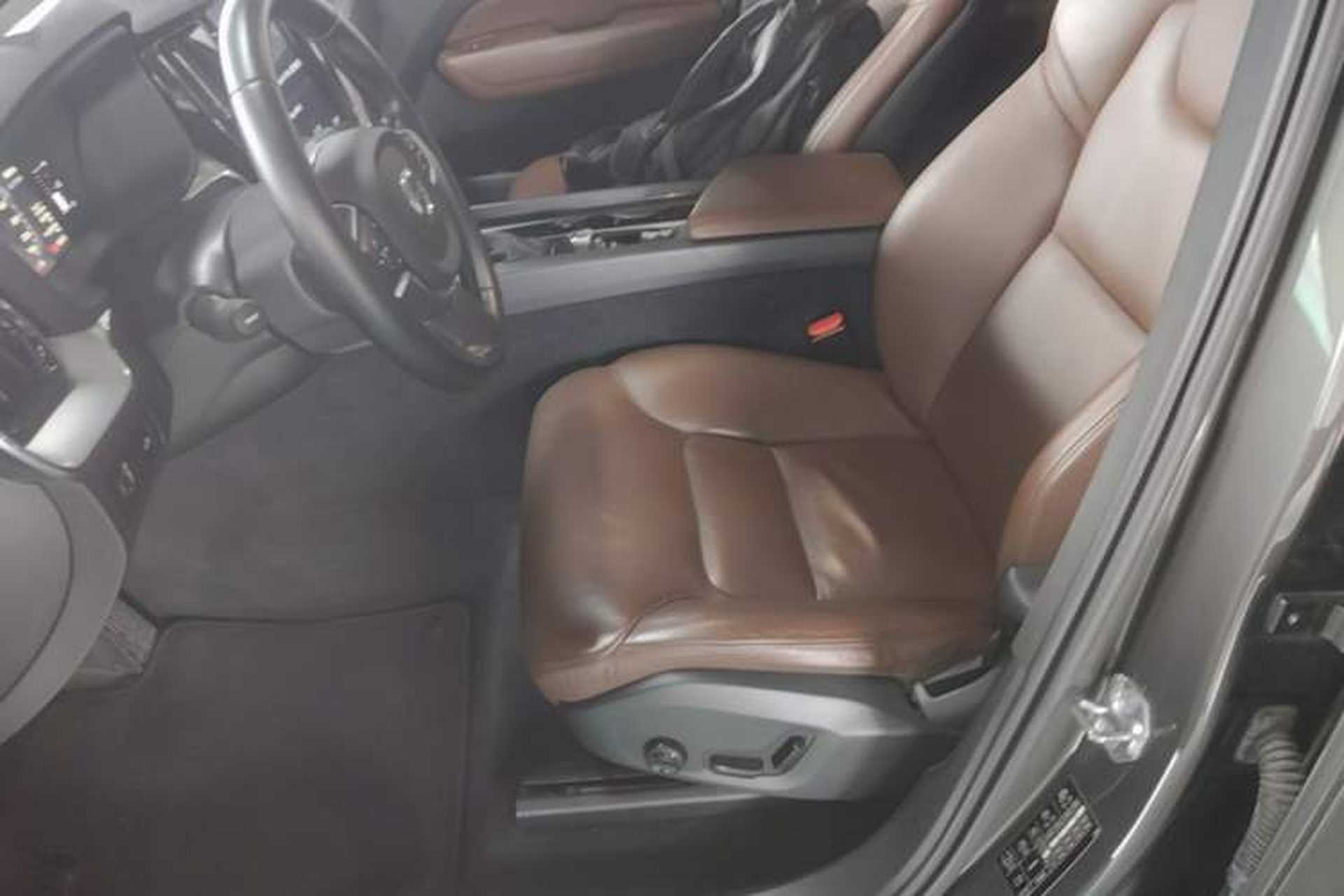 Used Volvo XC60 2018 T5 4x4 Zhiyi Edition Left Front Seat