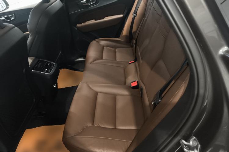 Used Volvo XC60 2018 T5 4x4 Zhiya Luxury Edition Left Rear Seat