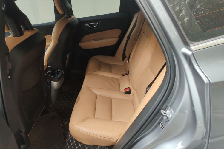 Used Volvo XC60 2018 T5 4x4 Zhiya Luxury Edition Left Rear Seat