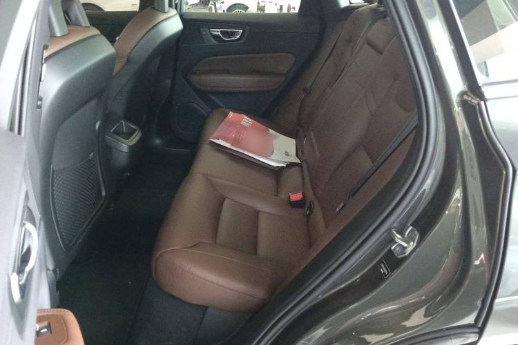 Used Volvo XC60 2018 T5 4x4 Zhiyi Edition Left Rear Seat
