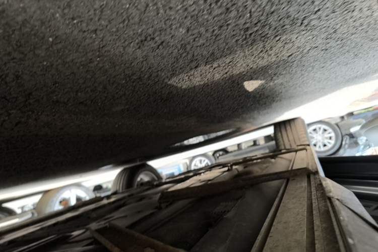 Used Volvo XC60 2018 T5 4x4 Zhiyi Edition Left Side Sill