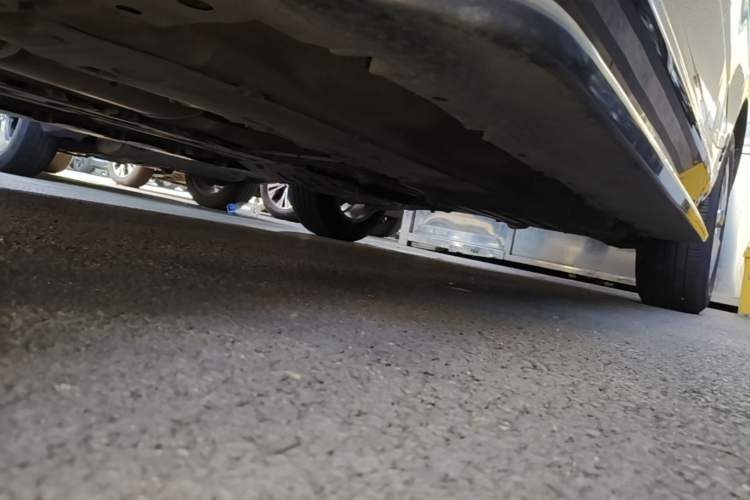 Used Volvo XC60 2018 T4 Zhiyi Edition Left Side Sill