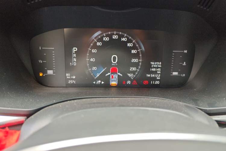Used Volvo XC60 2018 T5 4x4 Zhiyi Edition Odometer Close Up