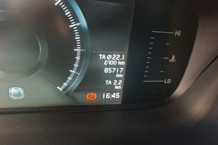 Used Volvo XC60 2018 T5 4x4 Zhiyi Edition Odometer Close Up