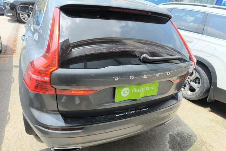 Used Volvo XC60 2018 T5 4x4 Zhiyi Edition Rear