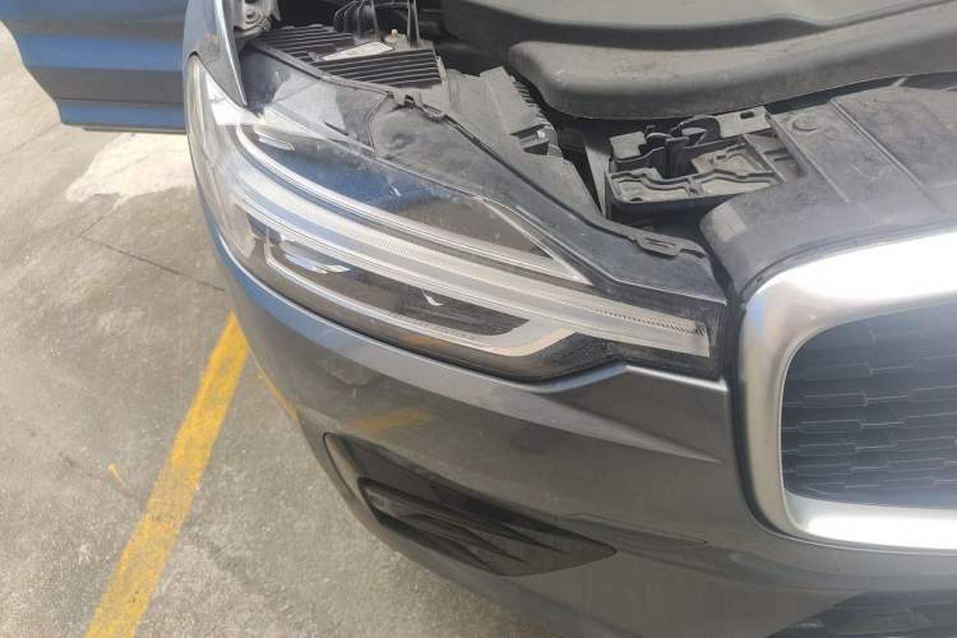 Used Volvo XC60 2018 T5 4x4 Smart & Sporty Edition Right Front Headlight
