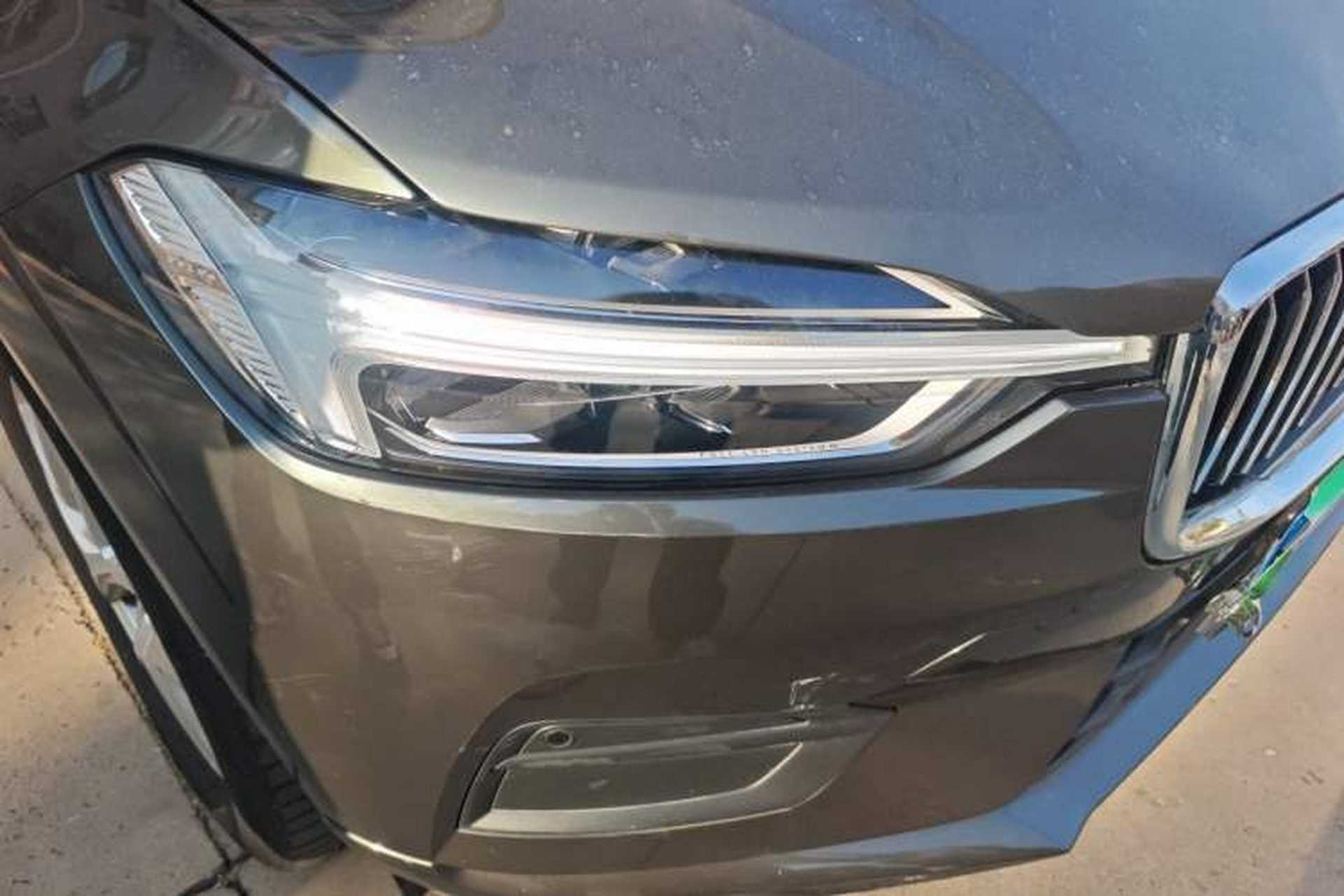 Used Volvo XC60 2018 T5 4x4 Zhiyi Edition Right Front Headlight