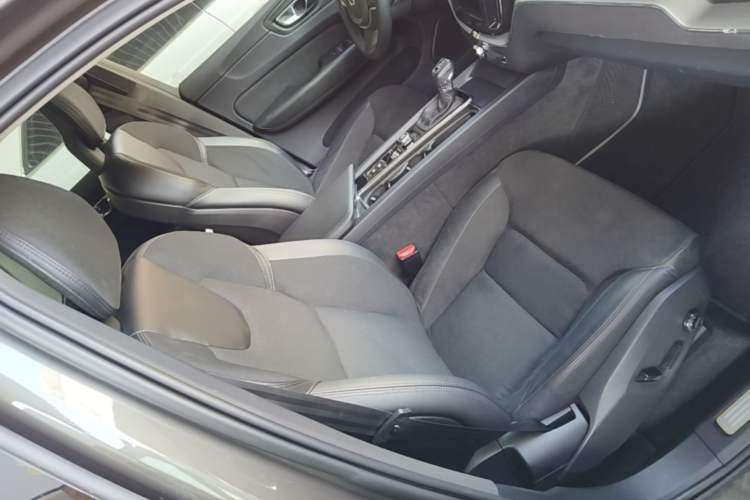 Used Volvo XC60 2018 T4 Zhiyi Edition Right Front Seat