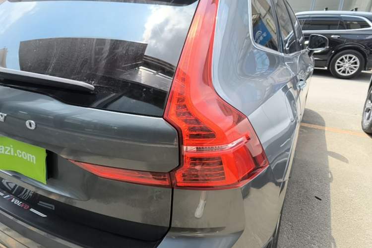Used Volvo XC60 2018 T5 4x4 Zhiyi Edition Right Rear Taillight