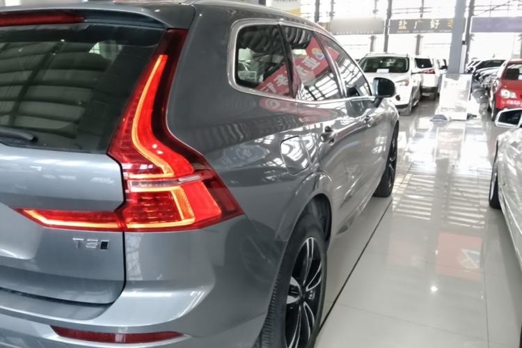 Used Volvo XC60 2018 T5 4x4 Smart Edition Right Rear Taillight