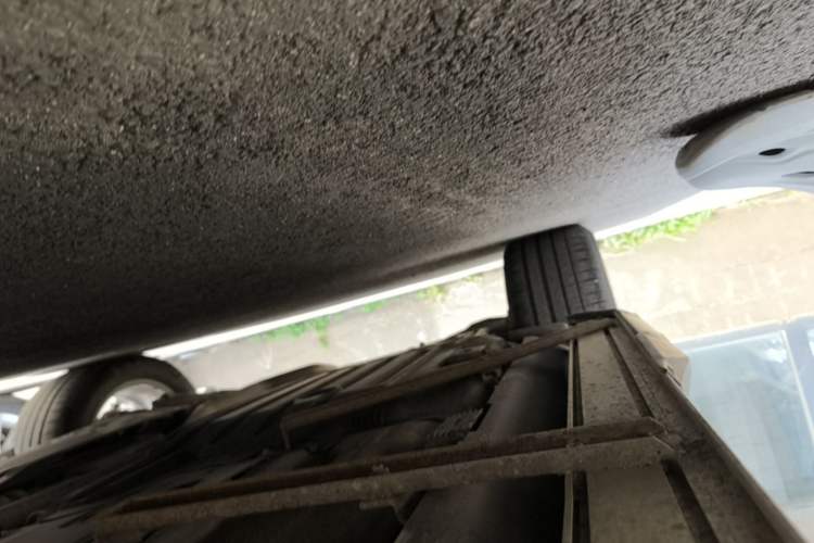 Used Volvo XC60 2018 T5 4x4 Zhiyi Edition Right Side Sill