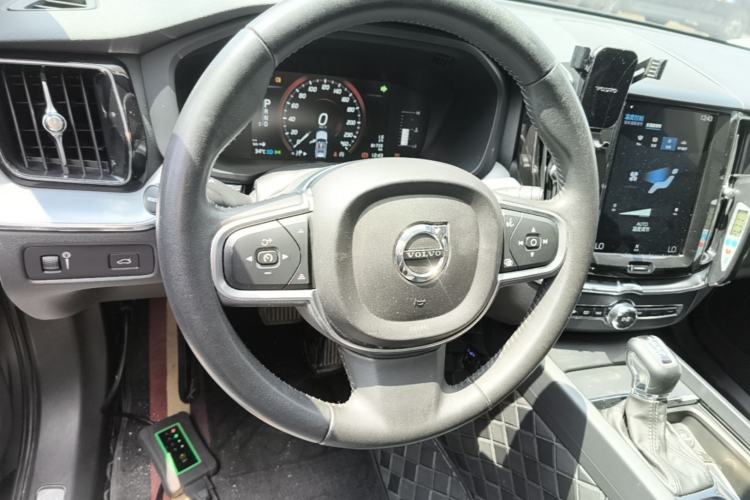 Used Volvo XC60 2018 T5 4x4 Zhiyi Edition Steering Wheel