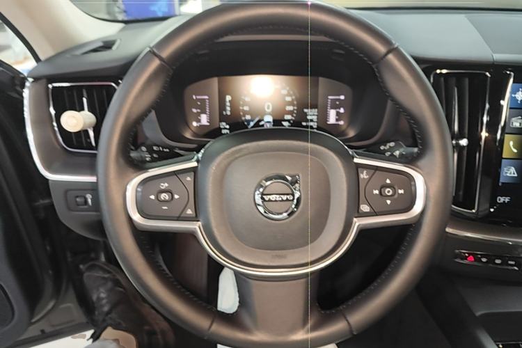 Used Volvo XC60 2018 T5 4x4 Zhiyi Edition Steering Wheel