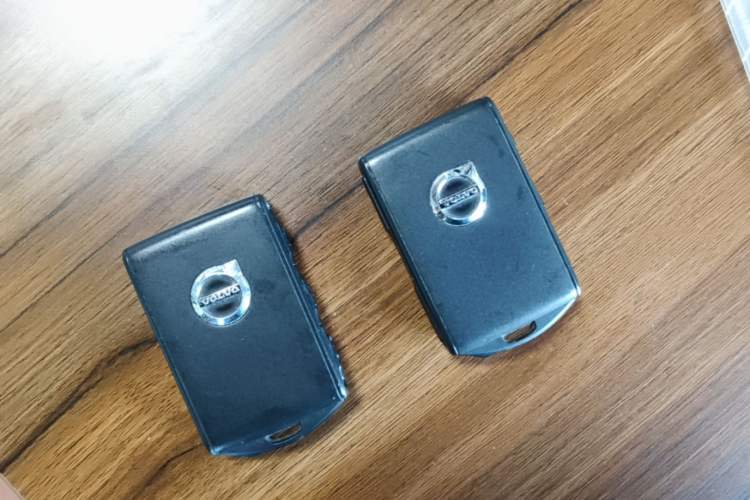 Used Volvo XC60 2018 T5 4x4 Smart Edition Vehicle Key