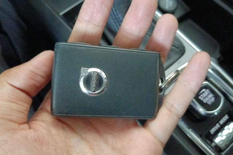 Used Volvo XC60 2018 T5 4x4 Zhiyi Edition Vehicle Key