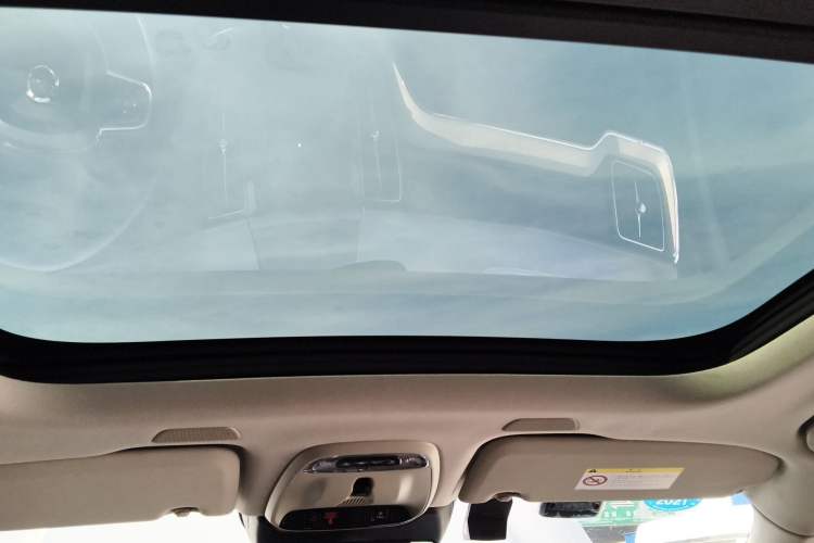 Used Volvo XC60 2018 T5 4x4 Zhiya Luxury Edition Headliner