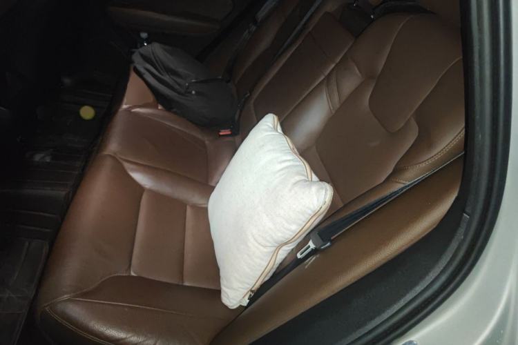 Used Volvo XC60 2018 T5 4x4 Smart Edition Left Rear Seat