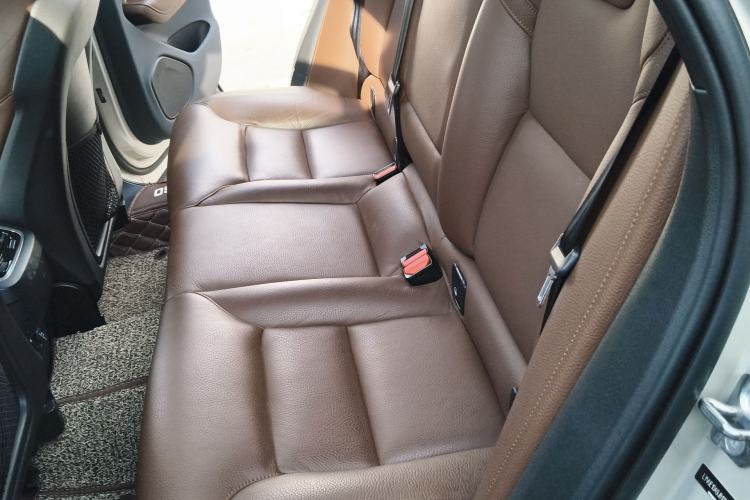 Used Volvo XC60 2018 T5 4x4 Zhiya Luxury Edition Left Rear Seat