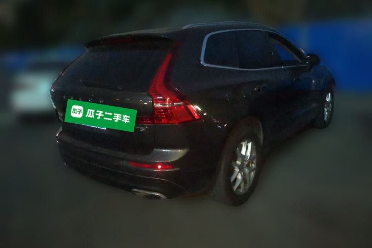 Used Volvo XC60 2018 T5 4x4 Zhiyi Edition Rear Right 45 Deg