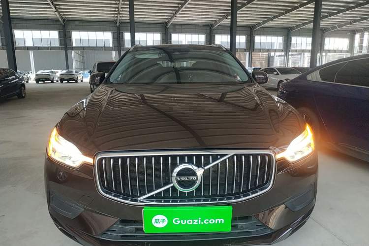 Used Volvo XC60 2018 T5 4x4 Zhiyi Edition Front