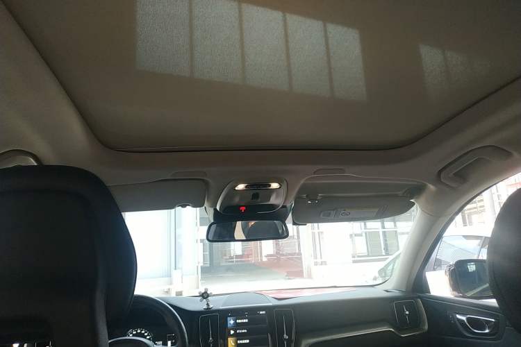 Used Volvo XC60 2018 T5 4x4 Zhiyi Edition Headliner