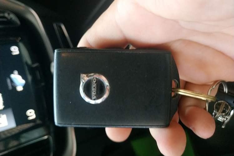 Used Volvo XC60 2018 T5 4x4 Zhiyi Edition Vehicle Key
