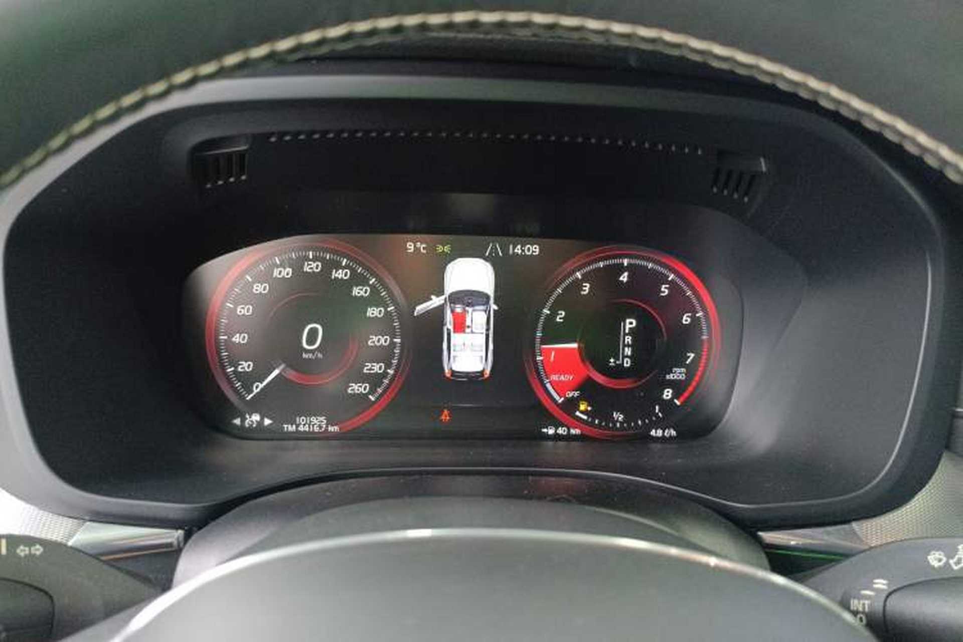 Used Volvo XC60 2018 T5 4x4 Zhiya Sport Edition Instrument Cluster