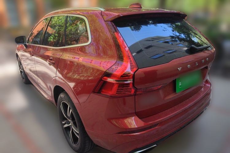 Used Volvo XC60 2018 T5 4x4 Smart & Sporty Edition Rear Left 45 Deg