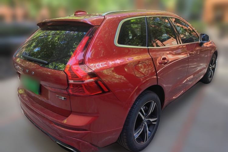 Used Volvo XC60 2018 T5 4x4 Smart & Sporty Edition Rear Right 45 Deg