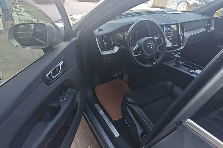 Used Volvo XC60 2018 T5 4x4 Smart & Sporty Edition Driver Seat